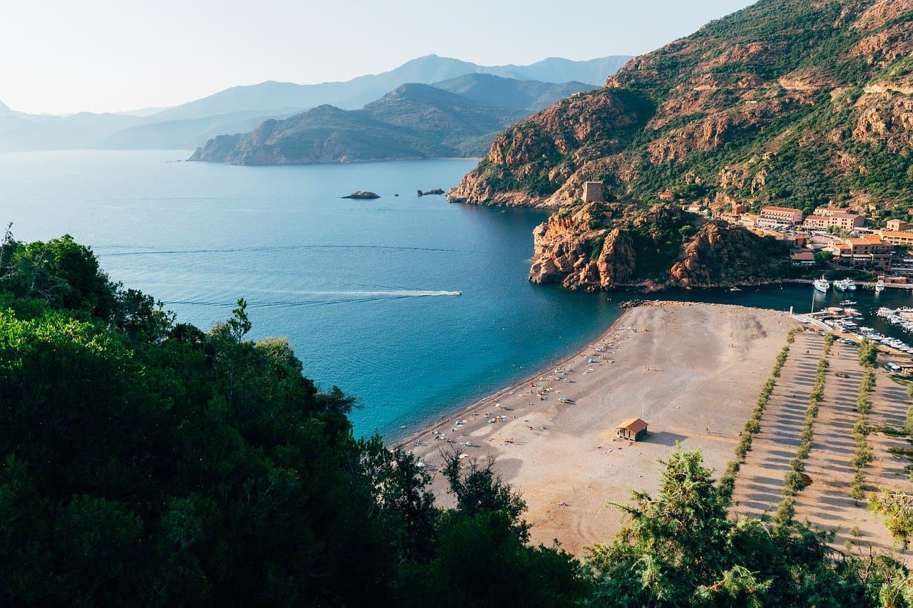 Voyage en Corse : l’obligation de faire un test Covid prolongée jusqu’au 7 mars