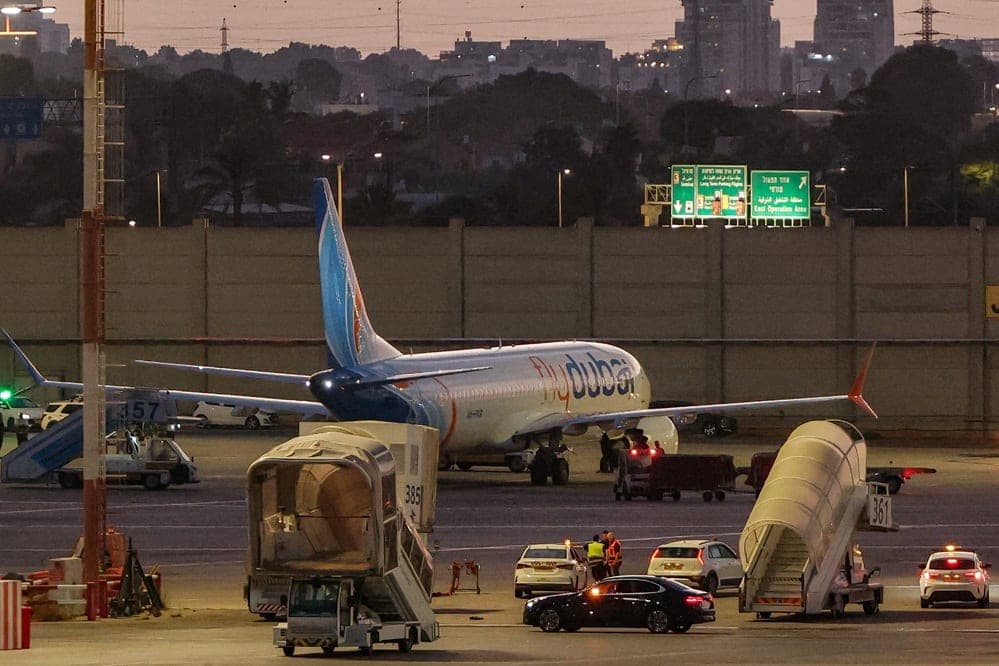 Un Boeing 737 Max 8 de la compagnie flydubai sur le tarmac après son atterrissage à l'aéroport Ben Gourion de Lod, en Israël, le 30 septembre 2026.