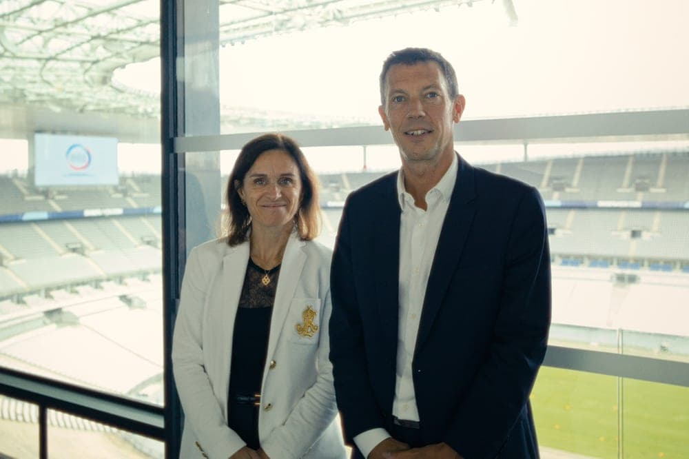 Céline Vercollier, PDG de B&B Hotels, et Franck Gervais, directeur général de Pierre & Vacances-Center Parcs.