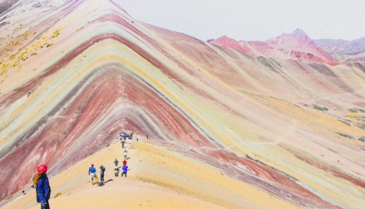 La montagne arc-en-ciel, au Pérou.