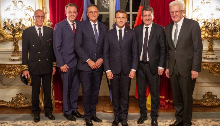 Une délégation française emmenée par Emmanuel Macron rencontre la famille Mack (Europa Park)