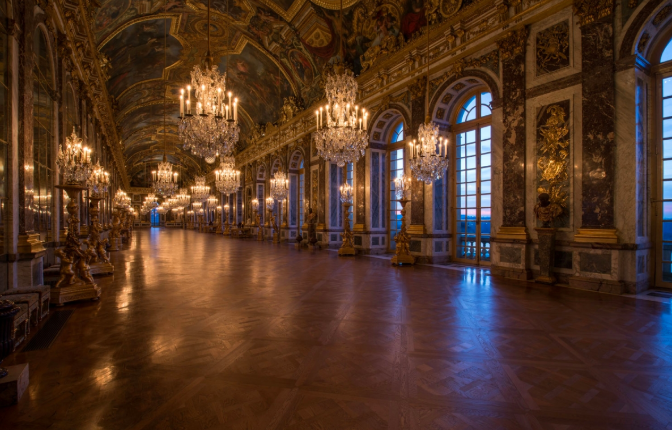 Mouvement des Gilets jaunes : le château de Versailles fermé samedi