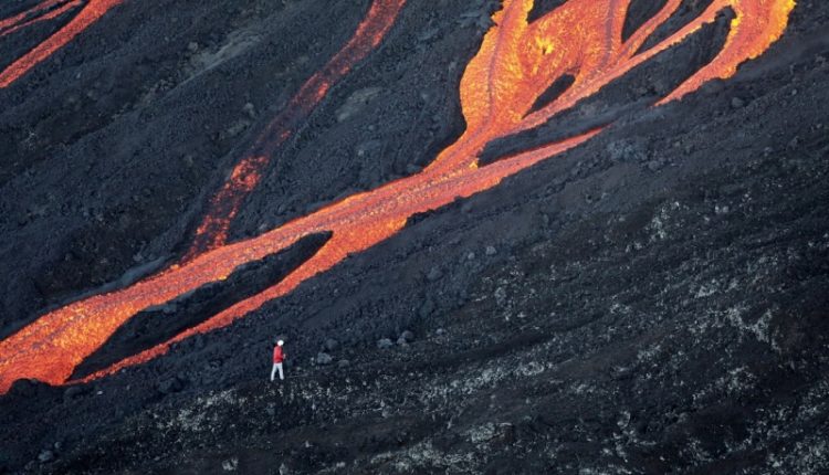 La Réunion : Le Piton de la Fournaise à nouveau en éruption