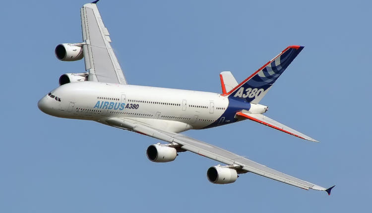 Des risques de fissures détectés sur les ailes d'Airbus A380