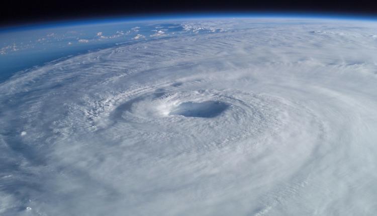 L’ouragan Dorian s’acharne sur les Bahamas