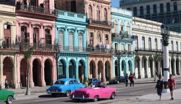 Sanctions américaines sur Cuba : des liaisons aériennes déjà suspendues