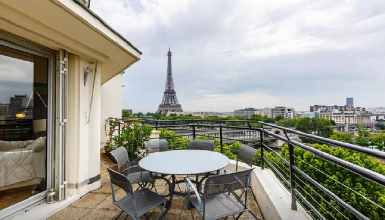 Justice : Airbnb gagne une bataille face aux hôteliers français