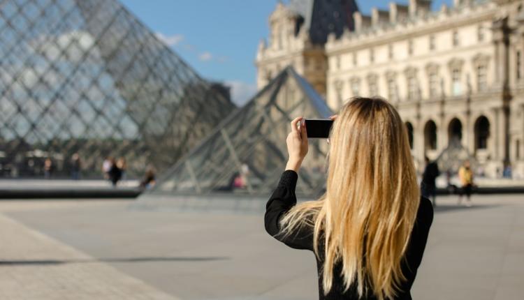 Paris : Brexit et mouvements sociaux ont fait stagner la fréquentation touristique en 2019