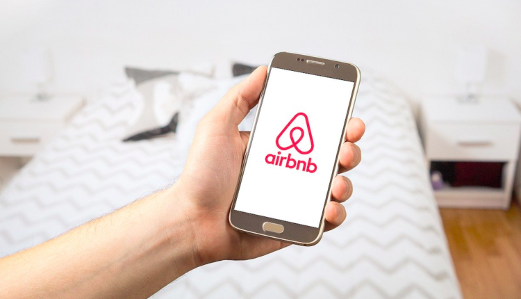 Airbnb : une perte nette de 322 millions de dollars sur les neuf premiers mois de 2019