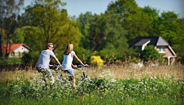 Les Français prêts à voyager plus vert… mais pas trop cher