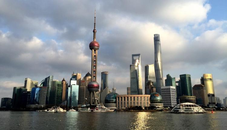 Coronavirus: Shanghai rouvre partiellement des sites touristiques