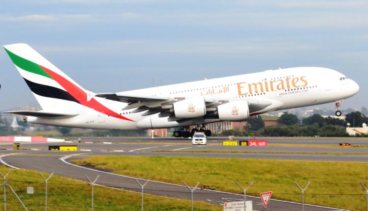Aérien : la compagnie Emirates relancera ses vols vers Paris dès le 6 avril