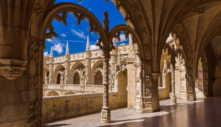 Après les musées, le Portugal se prépare à ouvrir des vols internationaux