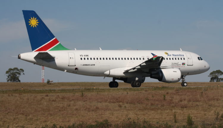 La justice suspend la décision de clouer au sol la compagnie Air Namibia