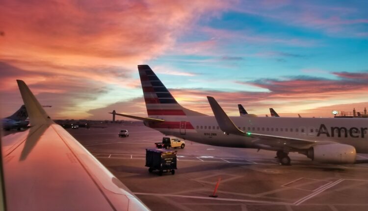 Sans aide, American Airline slicenciera 19 000 salariés en octobre