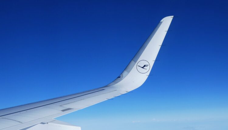 Aérien : Lufthansa pose 125 avions de plus que prévus cet hiver