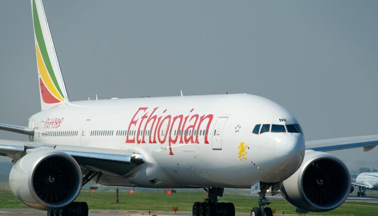 Coronavirus : Paris suspend des vols d'Ethiopian Airlines pour contrôles insuffisants