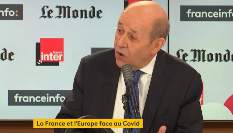 Jean-Yves Le Drian, ministre de l'Europe et des Affaires étrangères, lors de l'émission Questions politiques dimanche 24 janvier.