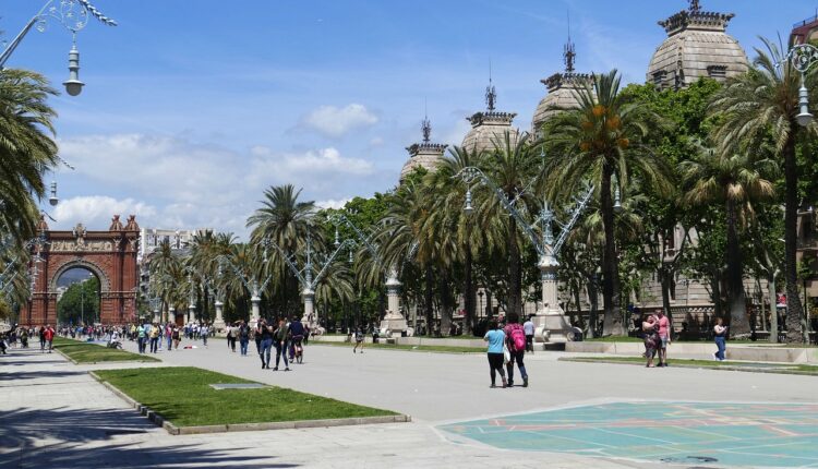 Espagne : 77% de touristes en moins en 2020, et un été 2021 bien incertain