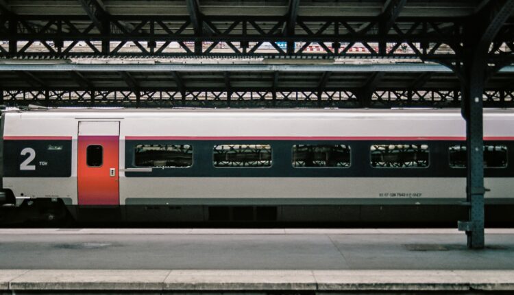 SNCF : des trains "très bas tarif" l'année prochaine, les trains de nuit vers Nice en vente