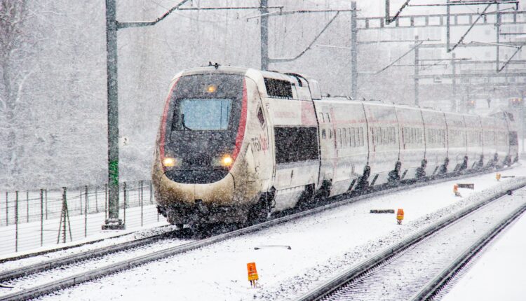 Vacances de février : la SNCF a vendu 40 % de billets en moins
