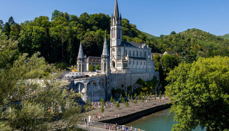 En mal de pélerins, Lourdes espère un nouveau tourisme