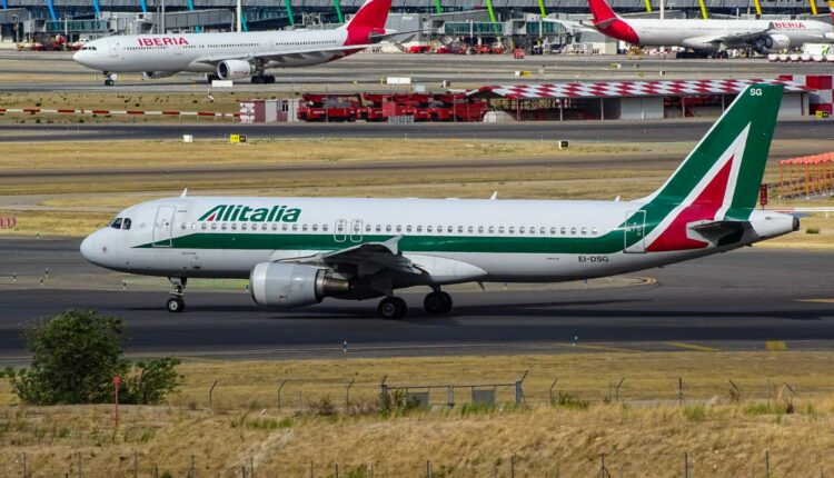 Alitalia : les salariés inquiets manifestent et dénoncent l’inégalité avec Air France