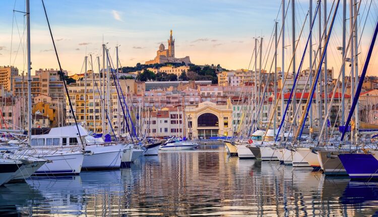Marseille s'attaque à la réglementation des meublés type Airbnb