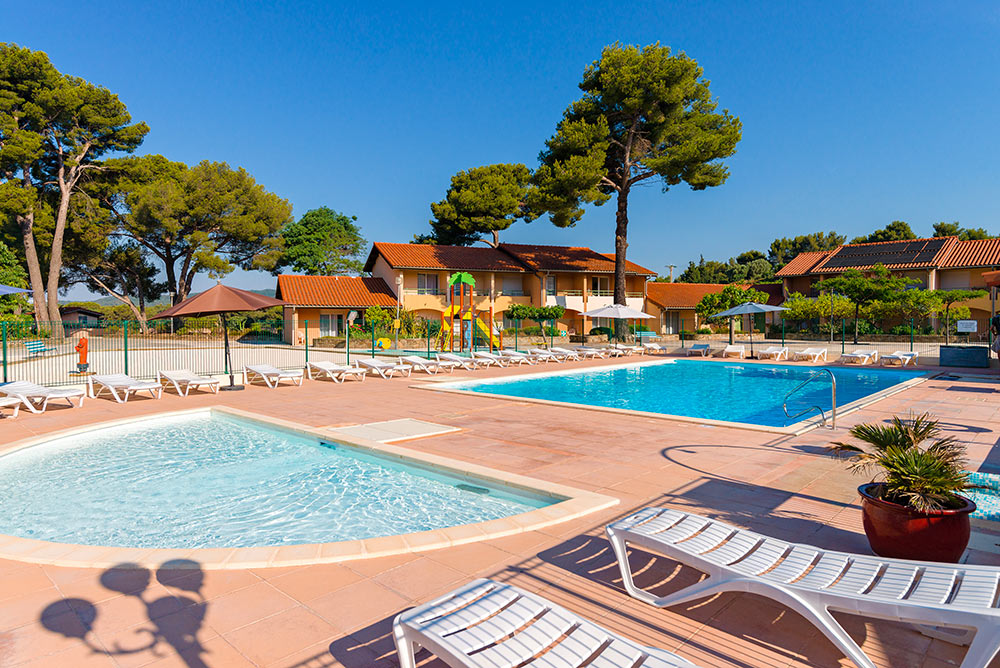 Piscine du village de La Londes-les-Maures