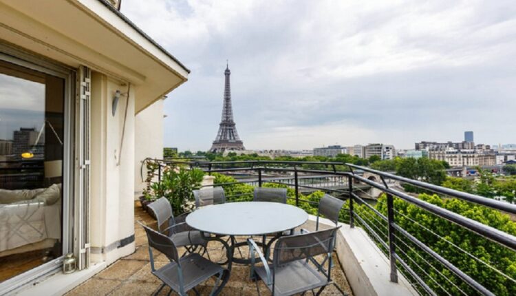 Paris veut encore durcir son règlement contre les locations Airbnb