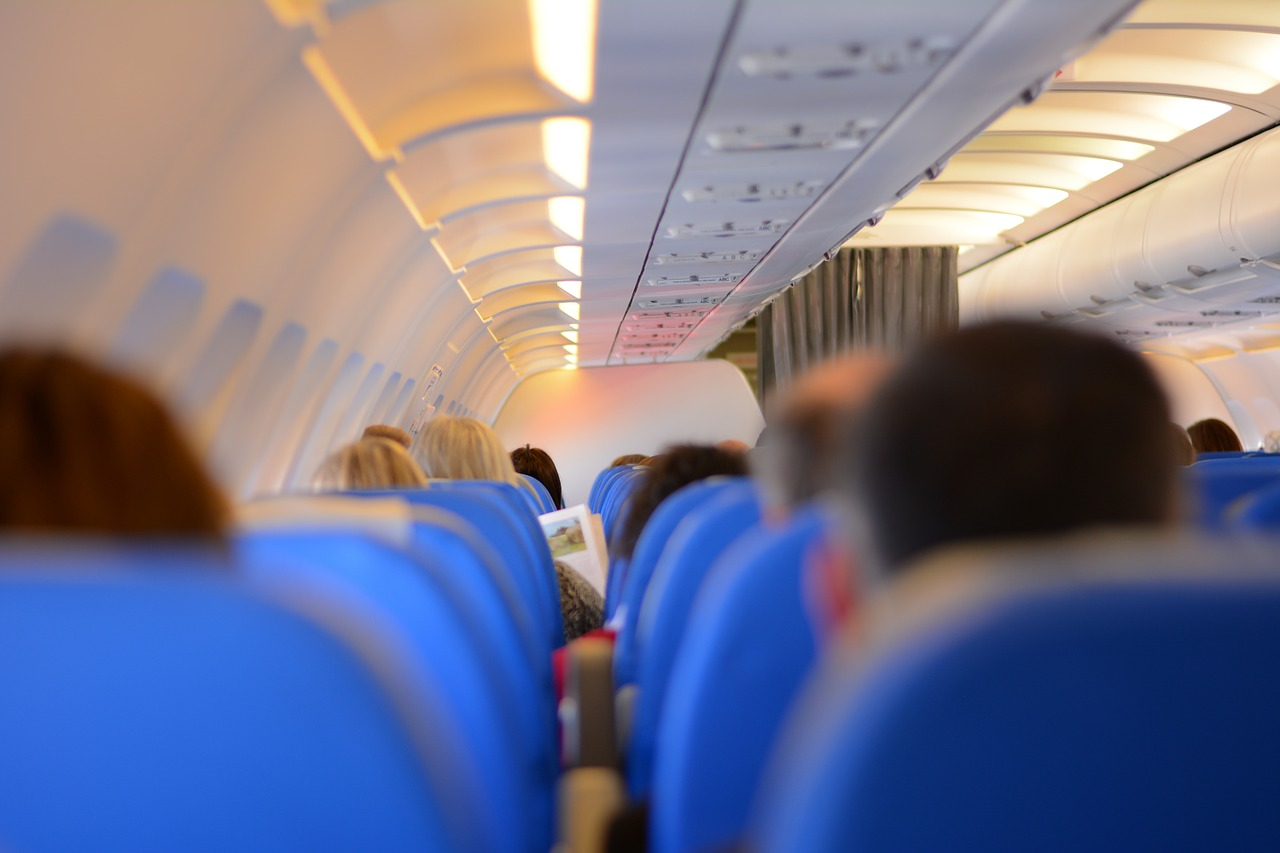 le maroc suspend les vols a destination et en provenance de france