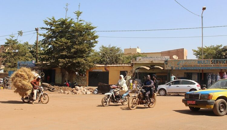 Mali : Air France suspend immédiatement ses vols vers Bamako