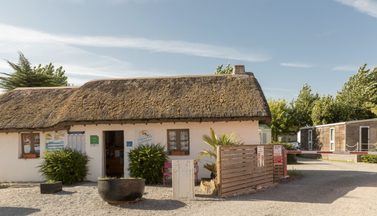 Hôtellerie de Plein Air : Vnaya Village lève 4,4 millions d’euros et cible l’axe Atlantique