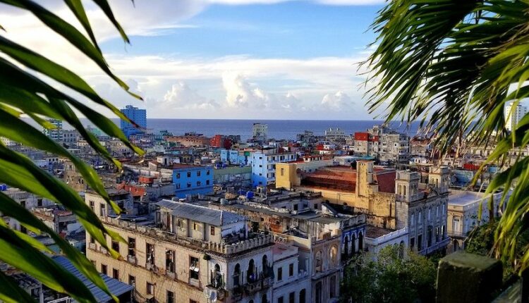Voyages à Cuba : vaccin et test PCR obligatoires