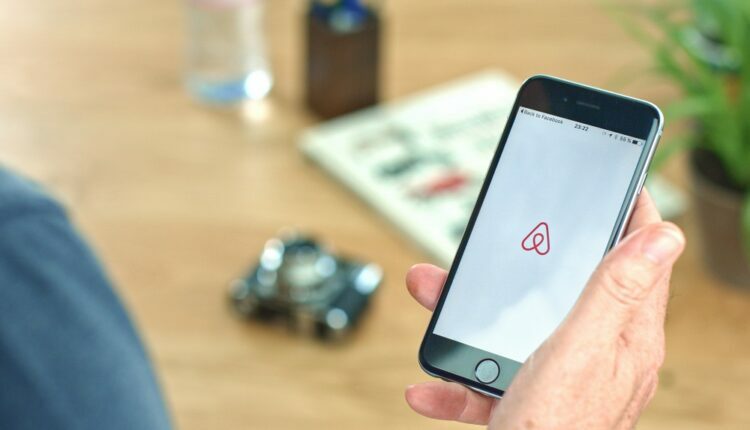 Airbnb modernise sa plateforme