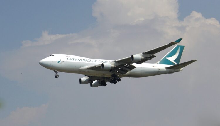 Cathay Pacific réduit ses dettes de 2,76 milliards à 703 millions en un an