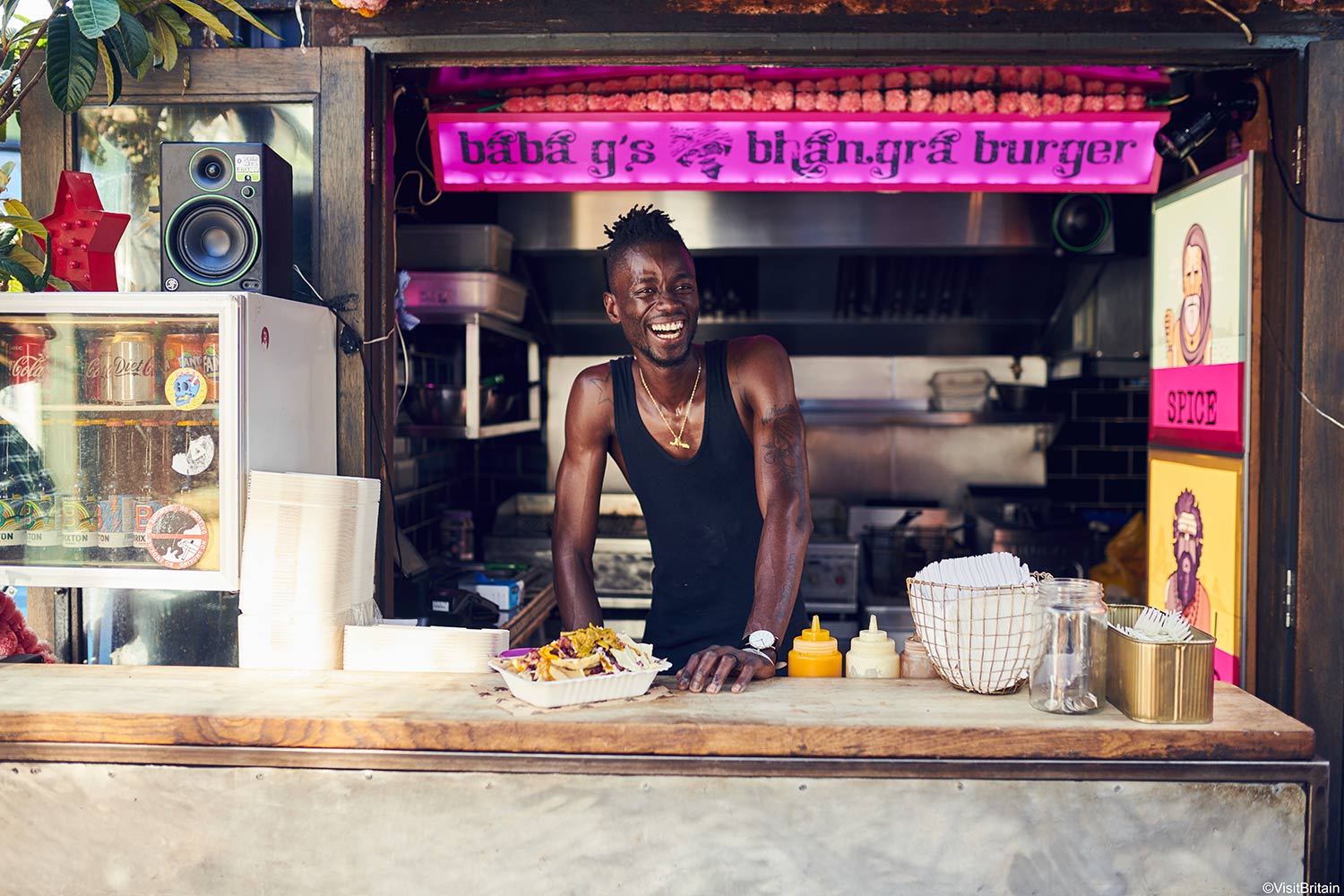 Food stall au marché de Brixton, Londres