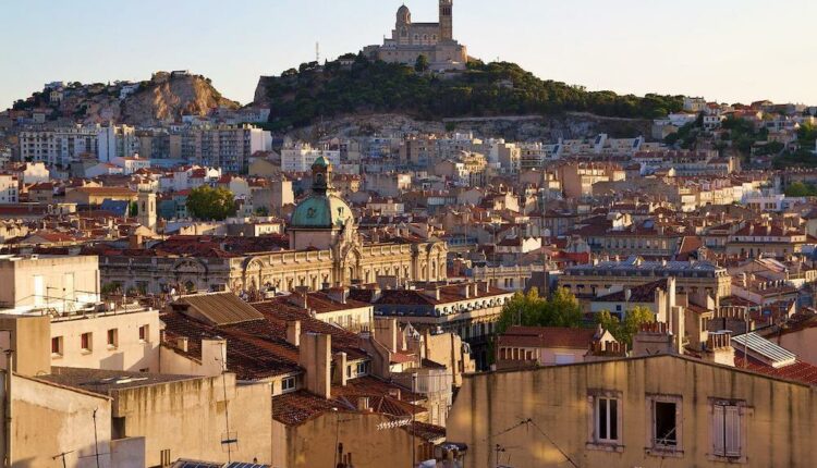 Marseille : l’arrêt de Plus belle la vie "aura des répercussions sur le tourisme"