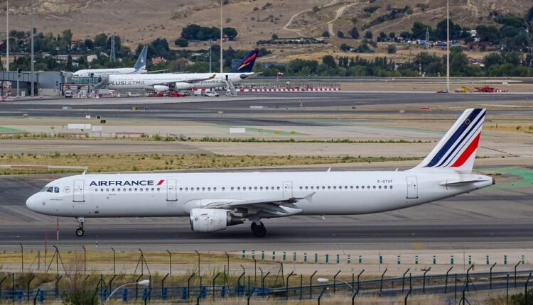Air France-KLM chute en bourse après l'annonce d'une augmentation de capital