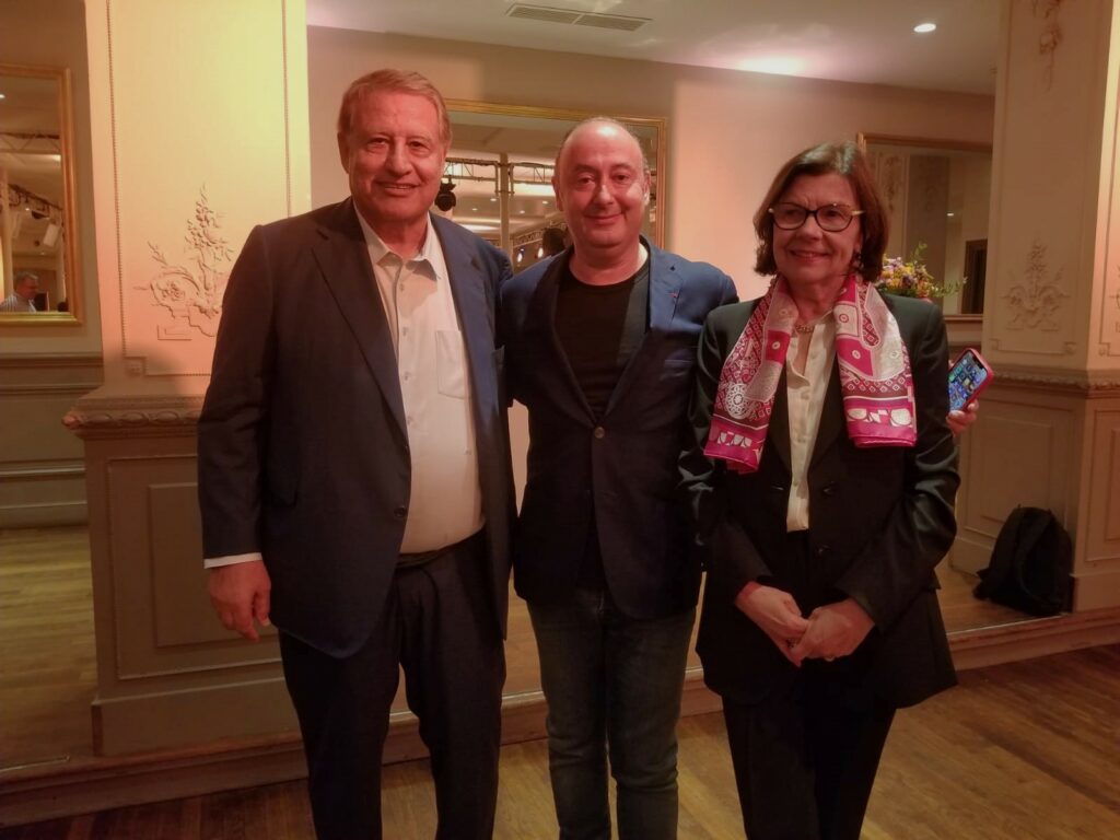 APST : Paul Mumtaz Teker élu président, Laurent Abitbol vice-président