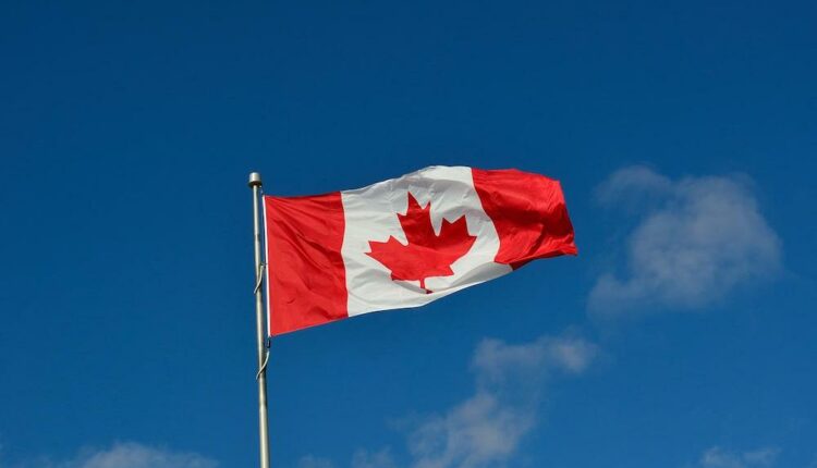 Le Canada rétablit les tests aléatoires aux frontières