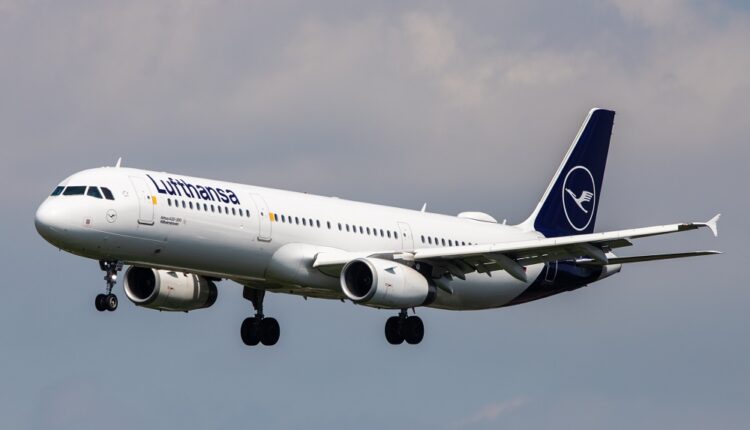 Plus de 5 000 pilotes de Lufthansa ont de nouveau appelés à la grève cette semaine pour obtenir une revalorisation de leurs salaires.