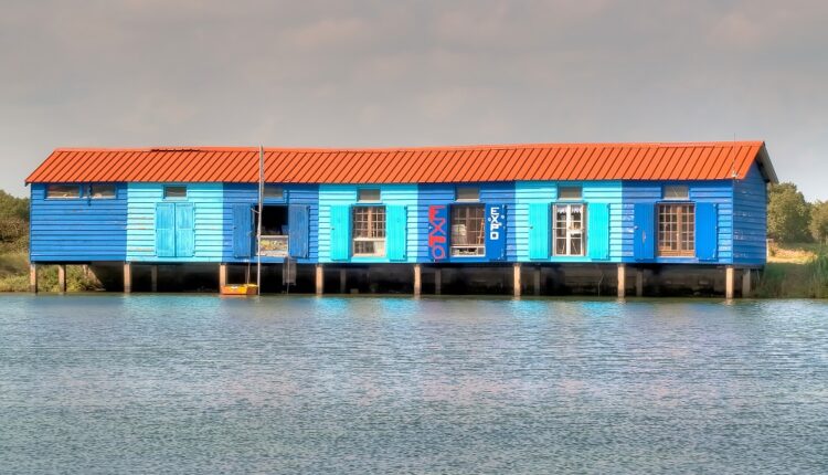 Taxe de séjour : Airbnb attaqué en justice par l'Île d'Oléron