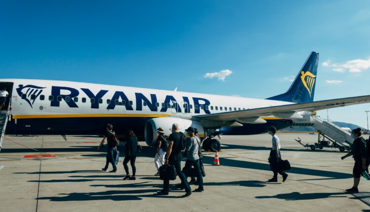 Les grèves françaises contre les retraites agace (encore) Ryanair
