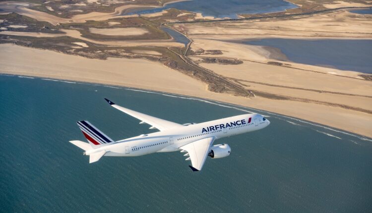 Air France-KLM a "intégralement remboursé" les aides de l'Etat français