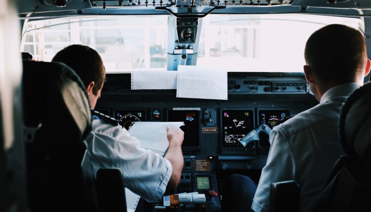 Décès du pilote : les compagnies doivent rembourser les passagers