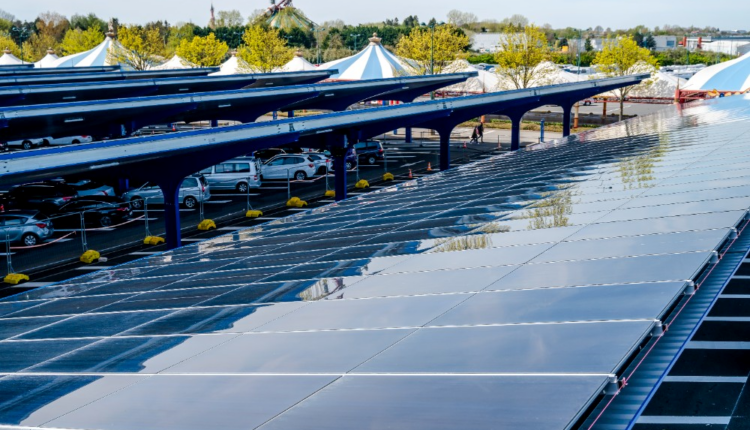 Disneyland Paris va achever la construction de sa centrale photovoltaïque