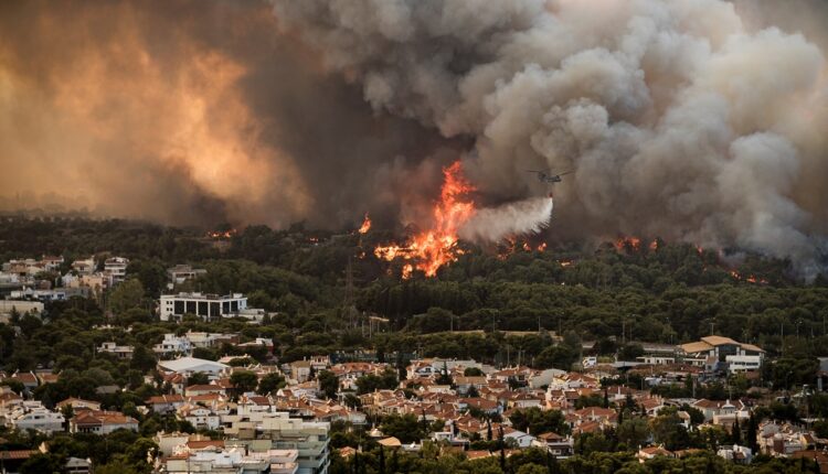 Incendies en Grèce et en Sicile : quels sont les droits des voyageurs ?