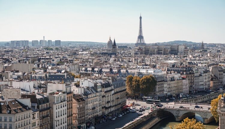 Baromètre Mabrian/L’Echo : quelle est l’attractivité de la destination France à l’automne 2023 ?