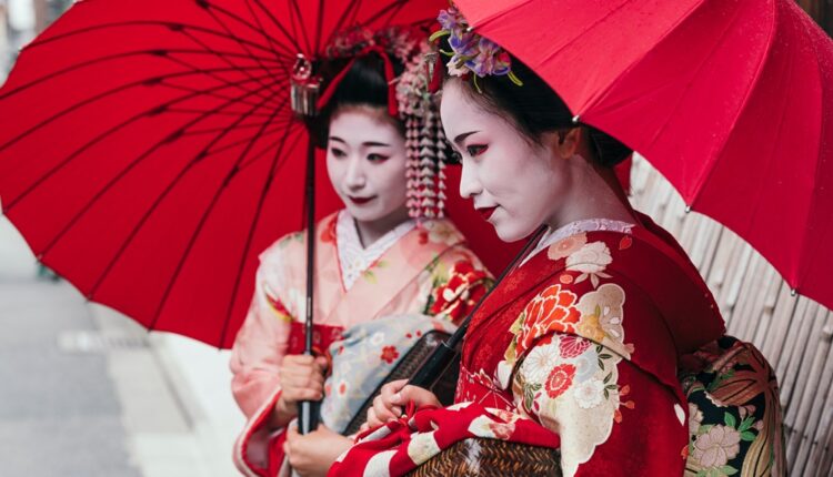 Surtourisme/Japon : les ruelles du quartier des geishas de Kyoto interdites aux touristes